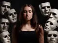 Opętanie czy choroba psychiczna - jak odróżnić te zjawiska?