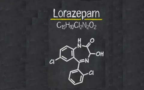 Struktura chemiczna lorazepamu. Czy lorafen jest bezpieczny? Pytanie o bezpieczeństwo leku wymaga konsultacji z lekarzem.