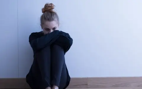 DDA objawy psychiczne: Jak rozpoznać trudności emocjonalne?