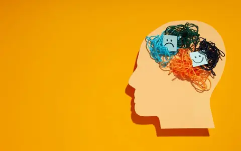 Zaburzenia psychotyczne co to? Objawy, przyczyny i skuteczne leczenie