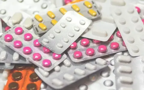 Jak kupować leki na receptę w aptece internetowej bez problemów
