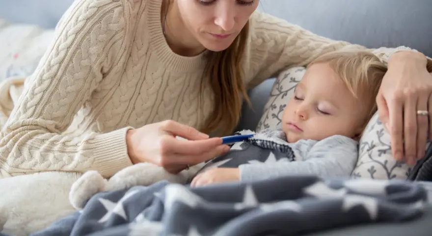 Jaki lek na temperaturę po szczepieniu? Bezpieczne opcje dla dzieci