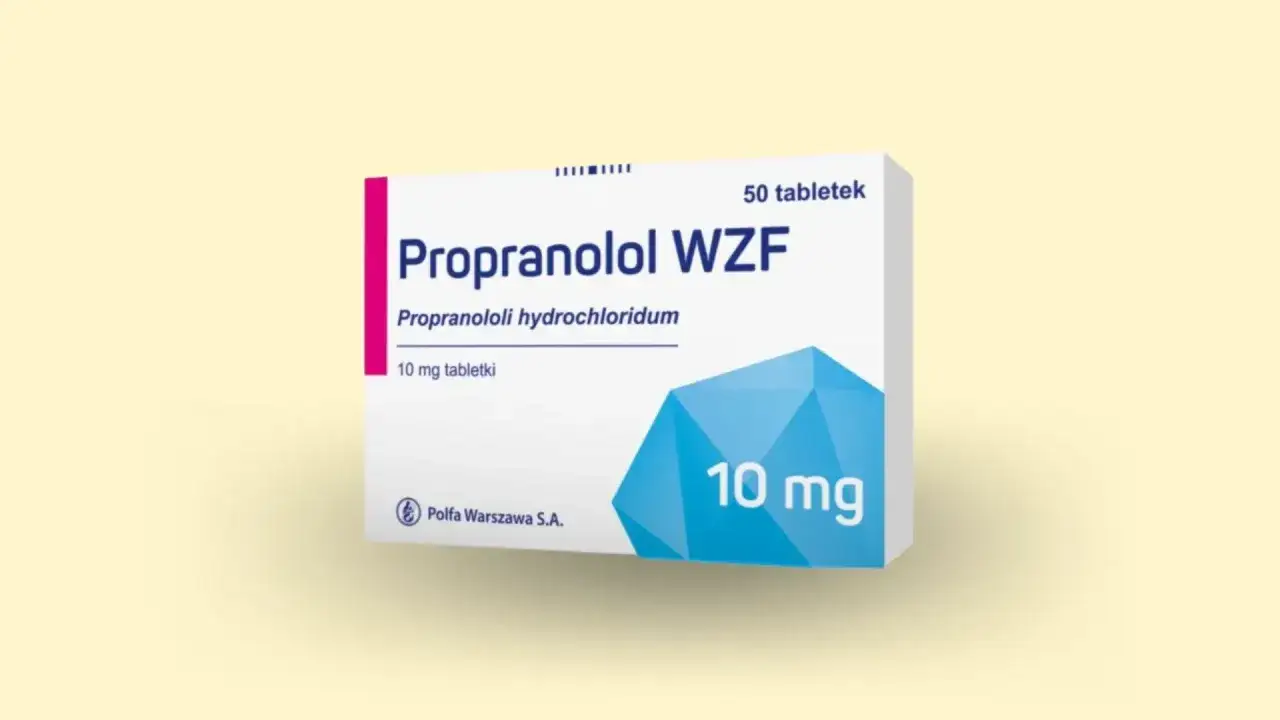 Opakowanie Propranololu WZF 10 mg, leku stosowanego m.in. w leczeniu objawów nerwicy.